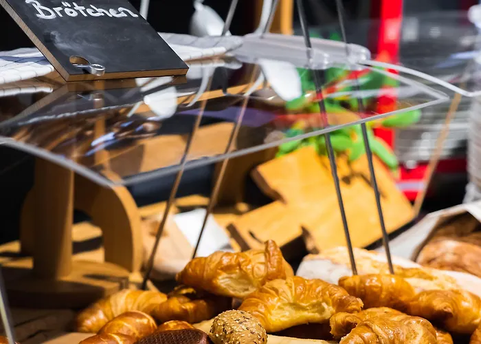 V8 At Motorworld Hotel Köln