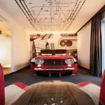 V8 At Motorworld Szálloda