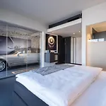 V8 At Motorworld Hotel