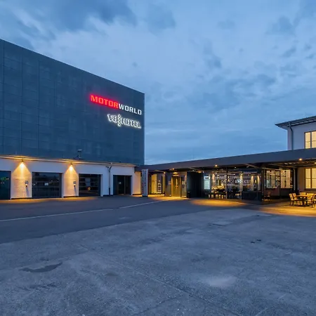 Hotel V8 At Motorworld Kolín nad Rýnem