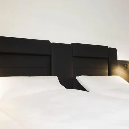 Hotel V8 At Motorworld