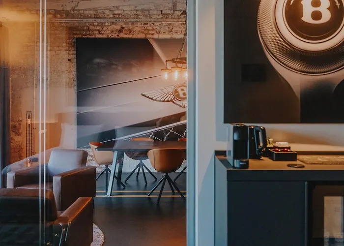 V8 At Motorworld Hotel Kolín nad Rýnem