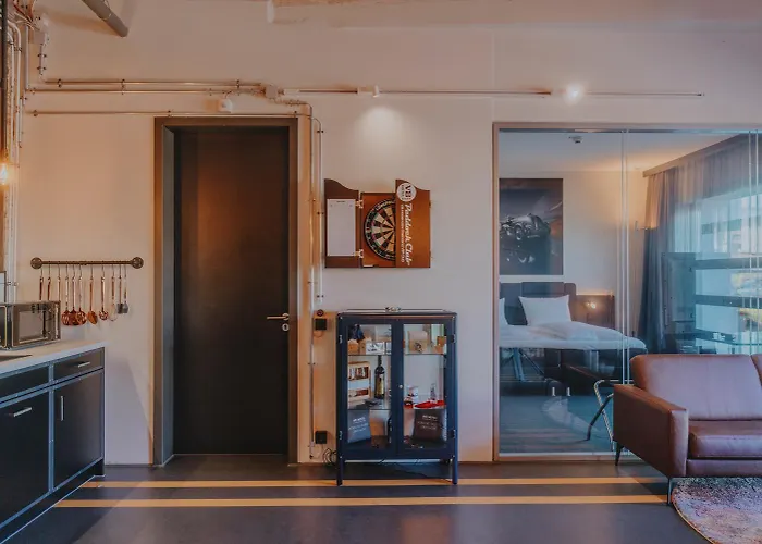 Hotel V8 At Motorworld