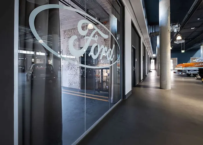 V8 At Motorworld 4* Cologne