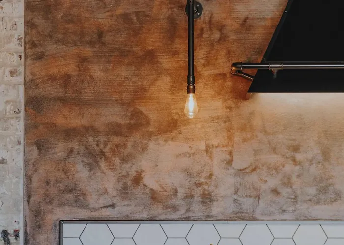 V8 At Motorworld Otel Köln